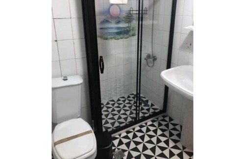 Kucukcekmece Apartment | Family-Friendly Pendik Bazaar 1+1 Apartment Awaits You