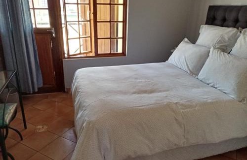 Bela-Bela Apartment | Family-Friendly Pendleberry Holiday Resort with Pool Access