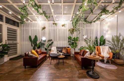 Magong House | Penghu Storyteller: Family-Friendly Retreat with High Ratings