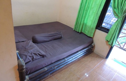 Wonosari Hotel | Cozy Penginapan Pratama: Family-Friendly with Breakfast