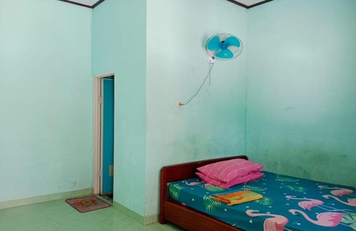 Java House | Family-Friendly Stay at Penginapan Purnama Karapyak