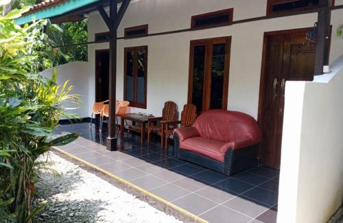 Krui House | Budget-Friendly Stay at Penginapan Sauqi for Families & Pets