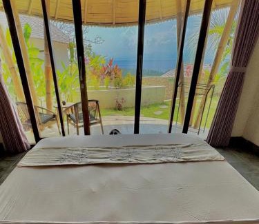 Penida Island Hotel | Penida View Village - Infinity pool & Volcano View