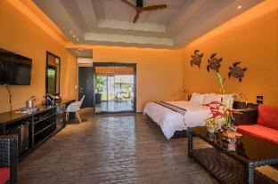 Klong Son Resort | Tranquil Peninsula Beach Resort with Oceanfront Views