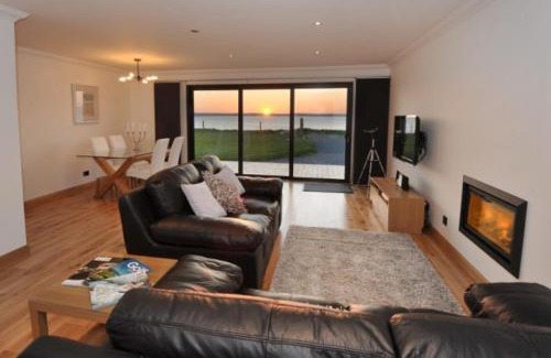 Isle of Lewis House | Family-Friendly Retreat at Peninsula Cottage - 4-Star Stay