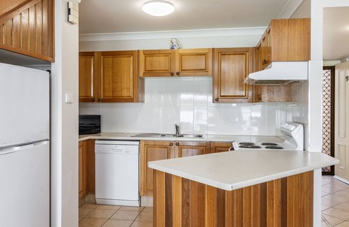 Yamba Apartment | Peninsula Court - Unit 9: Oceanfront Retreat with Pool