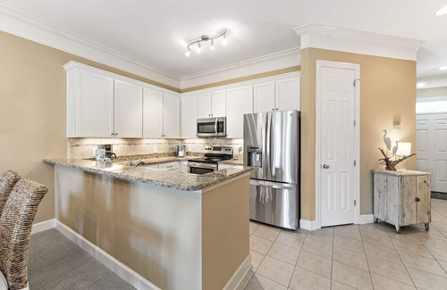 Gulf Shores Condo | Family-Friendly Peninsula Links B102 with Breakfast Included