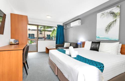 Nelson Bay Hotel | Cozy Peninsula Nelson Bay Motel with Ocean Views