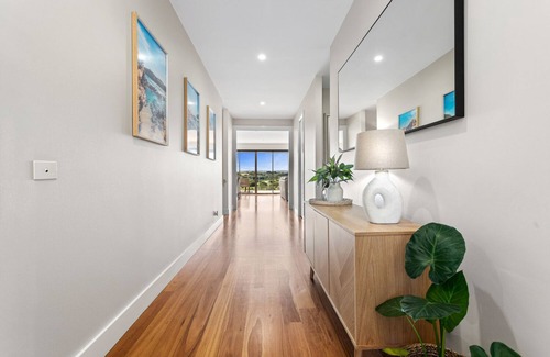 Fingal House | Oceanfront Bliss at Peninsula View House - Guest Rated 10/10
