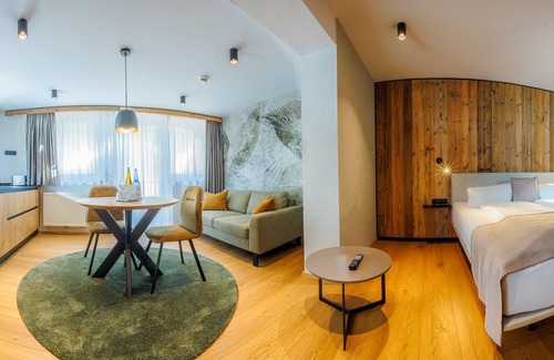 Burgstall Apartment | Explore Penken 8 at Alpen Resort Schrofenblick