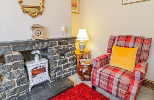 Bala House | Pet and Child Friendly Stay at Penllyn House - 4-Star Rating