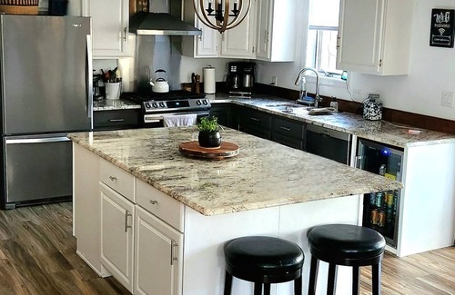 State College House | Prime Penn State Event Rental - Close to Everything!