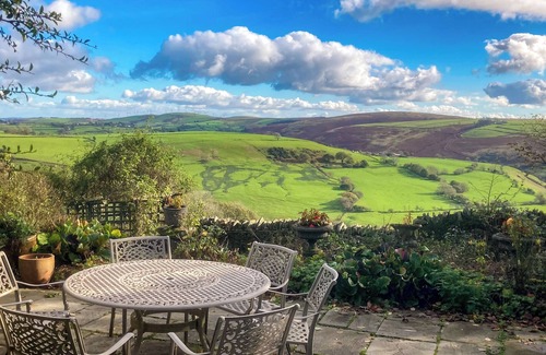 Bridgend Cottage | Ideal 3-Bedroom Stay in Llangeinor, Near Bridgend