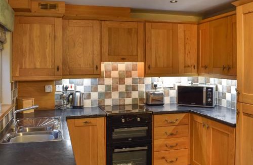 Coniston House | Pet-Friendly Escape at Penny Rigg Cottage - Rated 9.3/10