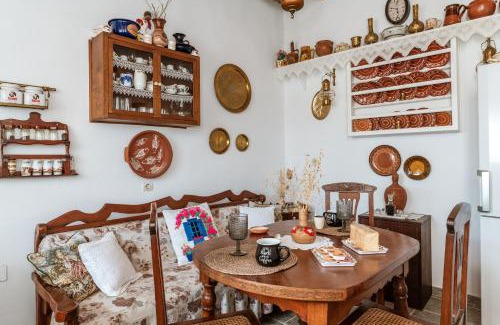 Artemonas House | Penny 's House