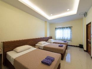 Wat Sam Phraya Hotel | Budget-Friendly Retreat at Penpark Place with Family Amenities