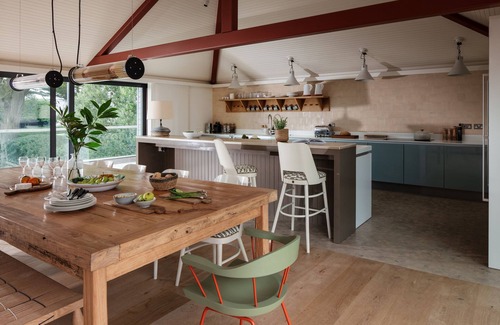 Constantine Bay Cottage | Beautiful Penrich House - Ocean View Retreat in Constantine Bay