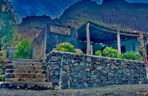 Sao Filipe House | Family-Friendly Pensão CasaDanilo with 9.5/10 Rating