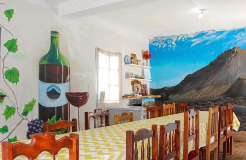 Sao Filipe House | Family-Friendly Pensão CasaDanilo with 9.5/10 Rating