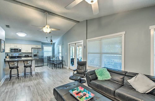 Ono Island House | Cozy Pensacola Retreat - Steps from Boat Launch and Ocean