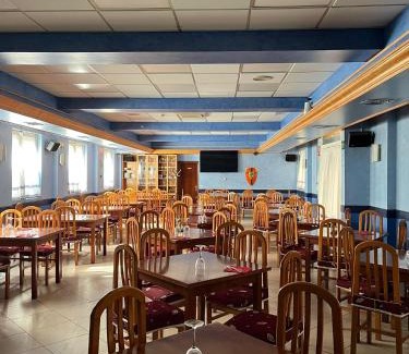 Valle de Trapaga House | Accessible Comfort at Pensión Agarimo with Breakfast Included