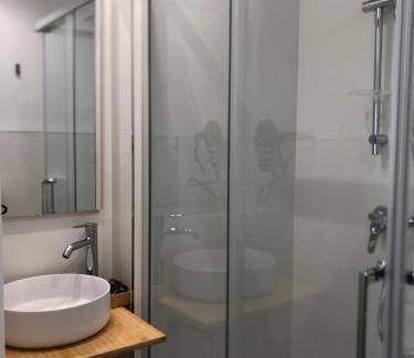 San Sebastian House | Pet-Friendly Stay at Pensión Amara with Family Amenities