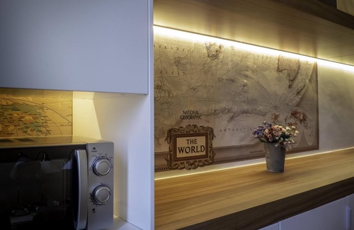 Sant Pere House | Discover Comfort at Pensión Ciudadela with Spa & Breakfast