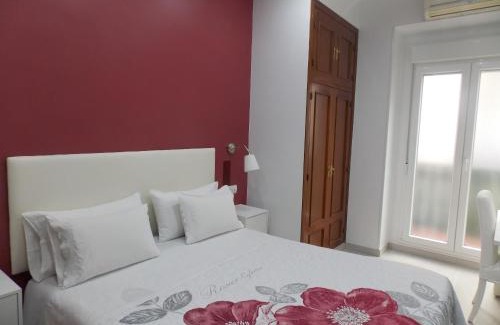 Cortes House | Discover Pensión Corbero: Guest Rated 9/10 Stay