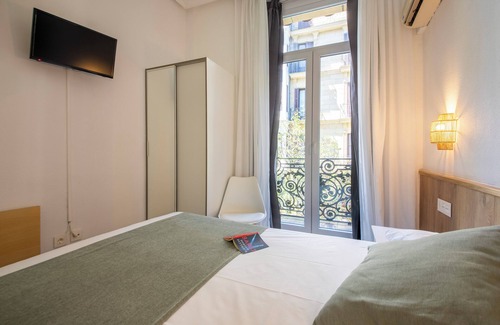 San Sebastian Centro House | Guest-Rated Pensión Donostiarra with Spa and Breakfast
