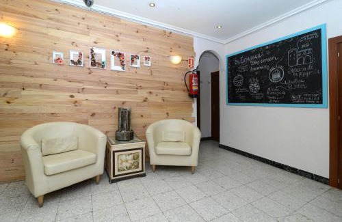 Zaragoza Centro House | Family-Friendly Retreat at Pensión Fortea with Great Reviews