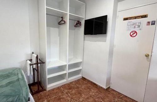 Badajoz House | Budget-Friendly Pensión Galicia with Family Amenities