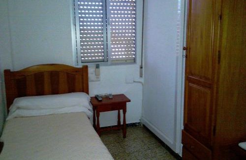 Aljaraque House | Family-Friendly Retreat at Pensión Ignacio with Great Value