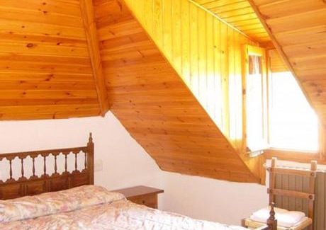 Saravillo House | Discover Pensión Pallaruelo: Poolside Retreat for Families