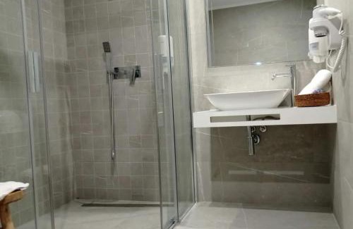 Catasol House | Explore Pensión Praza das Coles: Top Guest Rated Stay