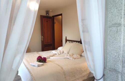 Cuntis House | Budget-Friendly Stay at Pensión Pura with Family Amenities