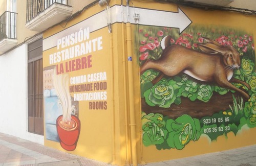 Arrabal House | Discover Pensión Restaurante La Liebre: Pet-Friendly Retreat