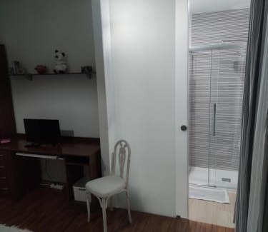Villanueva de la Jara House | Discover Pensión Santa Teresa: Highly Rated & Family-Friendly