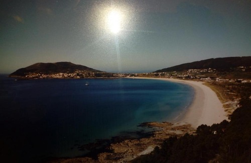 O Pindo Hotel | Cozy Pensión Sol e Mar with Oceanfront Views & Breakfast