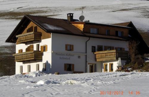 Terento Bed & Breakfast | Oceanfront Retreat at Pension Aichner with Spa Access