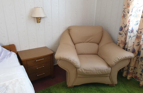 Mellensee House | Discover Pension Am Mellensee: Pet-Friendly Retreat