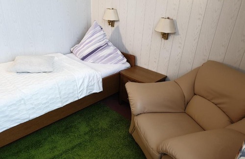 Mellensee House | Discover Pension Am Mellensee: Pet-Friendly Retreat