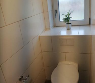 Neuhausen/Spree Apartment | Top-Rated Pension am Reethaus: Pet-Friendly Retreat