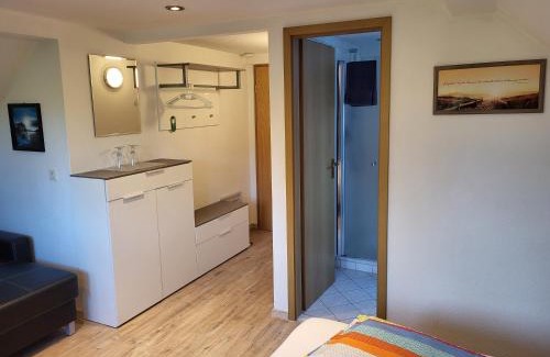 Goessweinstein House | Guest Favorite Pension am Wald with Family-Friendly Amenities