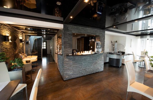 Sellin House | Family-Friendly Getaway at Pension Ari am See - 8.9/10 Rated