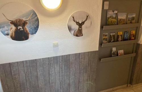 Steindorf am Ossiacher See House | Pet-Friendly Pension AdlerHorst with Pool & Family Amenities