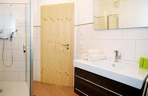Wildschoenau House | Oceanfront Escape at Pension Biobauernhof Hinteraltensberg