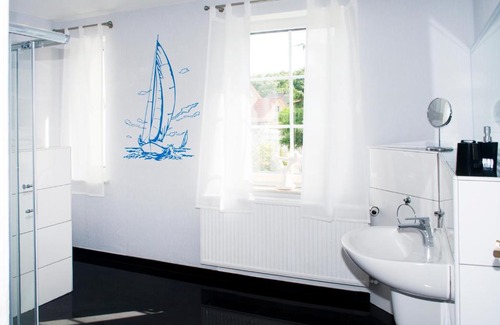 Bergen auf Ruegen House | Cozy Pension with Breakfast and Family-Friendly Amenities