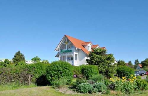 Bergen auf Ruegen House | Cozy Pension with Breakfast and Family-Friendly Amenities