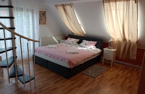 Grein Apartment | Discover Pension DonauBlick in Grein with Family-Friendly Amenities