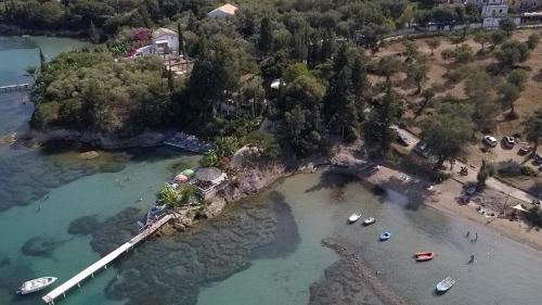 Notos House | Oceanfront Retreat at Pension Elena - Guest Rated 8.9/10
